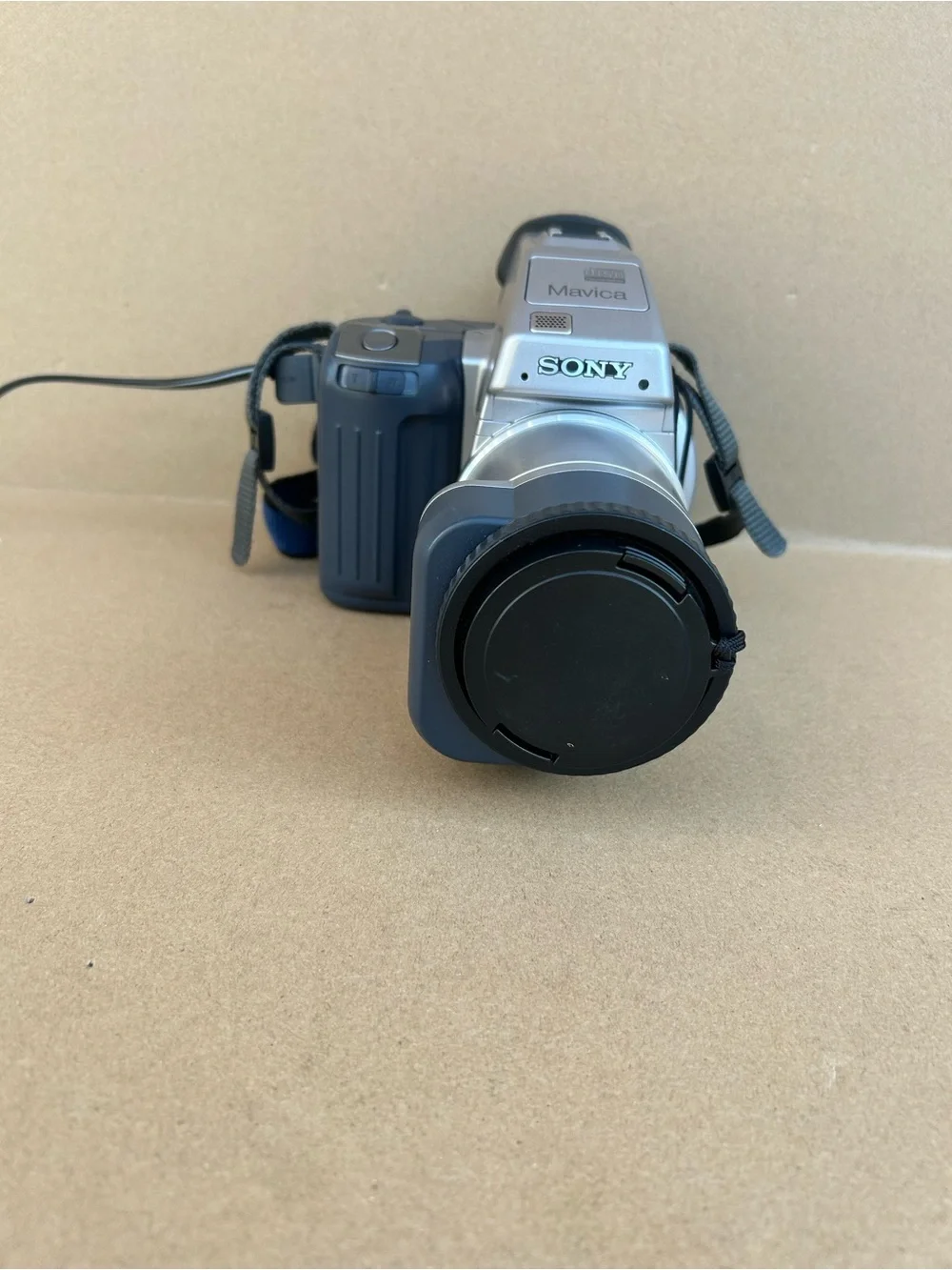 Sony Mavica MVC-CD1000 Digital Camera 2.1 Megapixels Tested Works